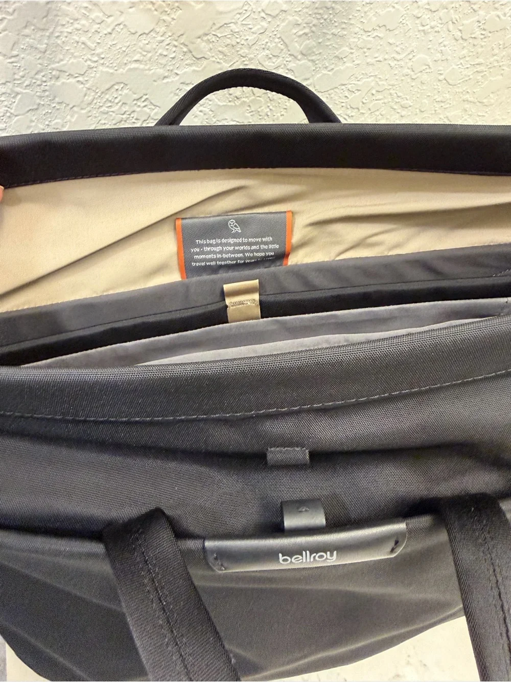 Bellroy System Messenger Bag 16L Black 15” Laptop Work Office Shoulder Tote